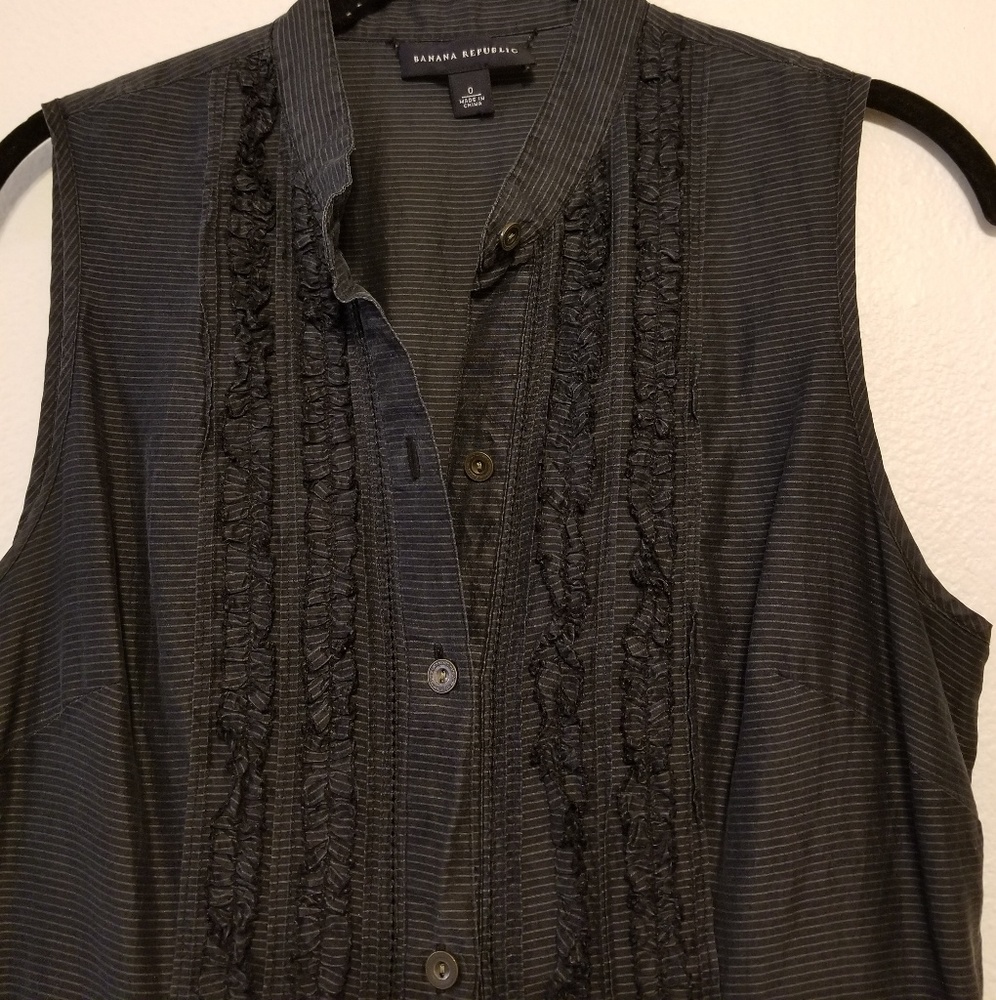 Banana Republic button-front dress - Picture 2 of 8